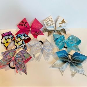Bundle of 7 CHEER BOWS for your little cheerleader